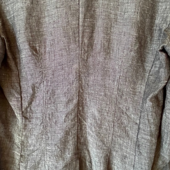 Gharani Strok Linen Jacket - Picture 7 of 9